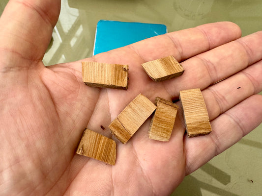 vintage mysore sandalwood Chips