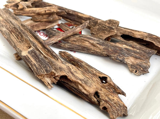 Wild Hindi Agarwood pieces on a plate
